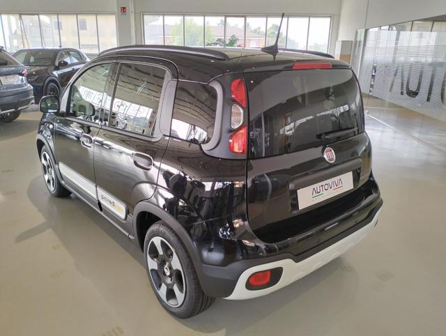 FIAT Panda 1.0 FireFly S&S Hybrid Pandina