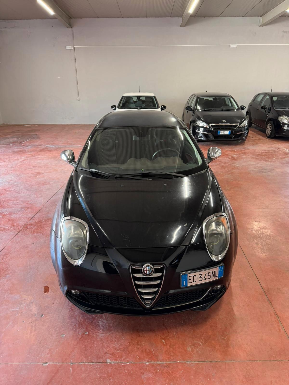 Alfa Romeo MiTo 1.6 JTDm 16V Distinctive Sport Pack