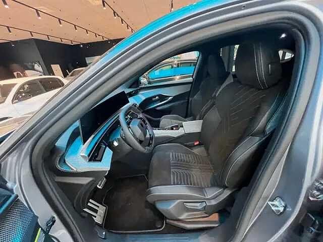 Peugeot 3008 MHEV 1.2 Hybrid 136cv e-DCS6 GT Pronta Consegna