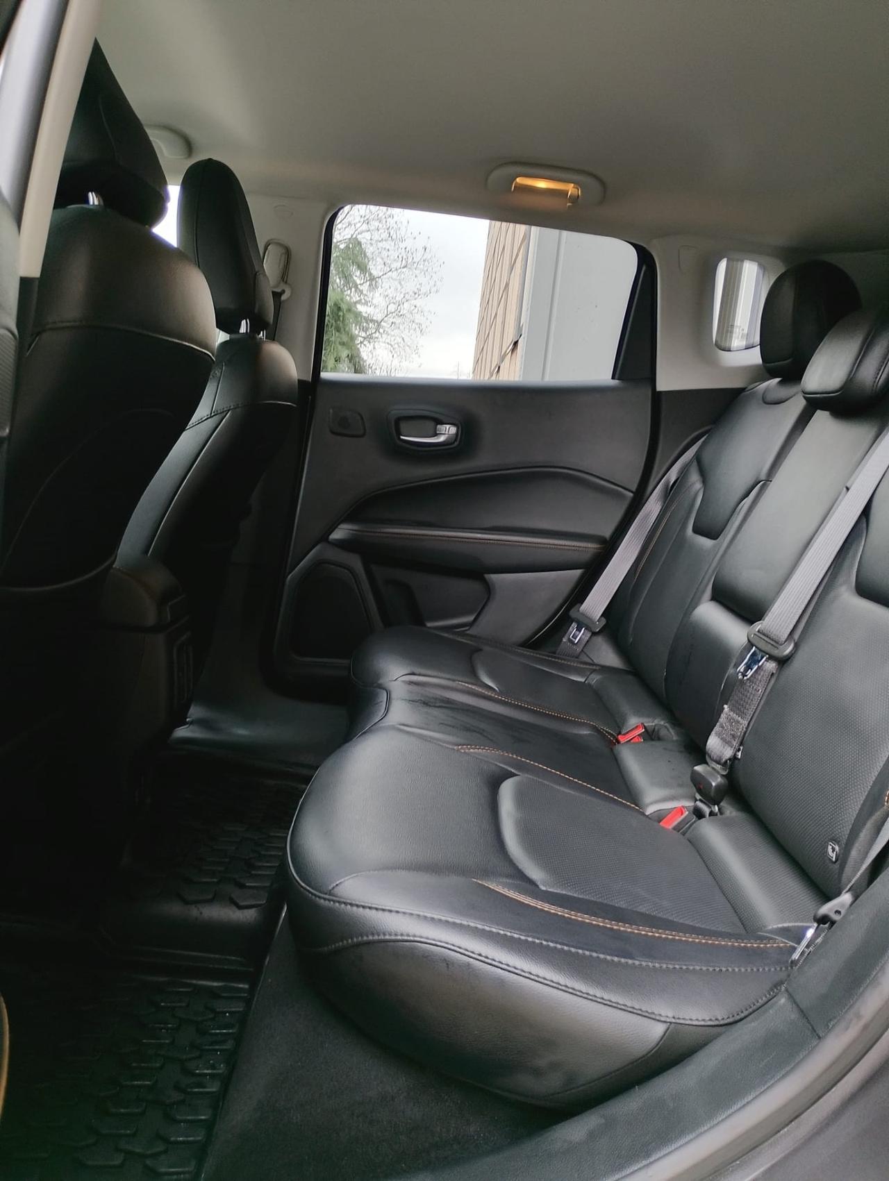 Jeep Compass 2.0 Multijet II aut. 4WD Opening Edition