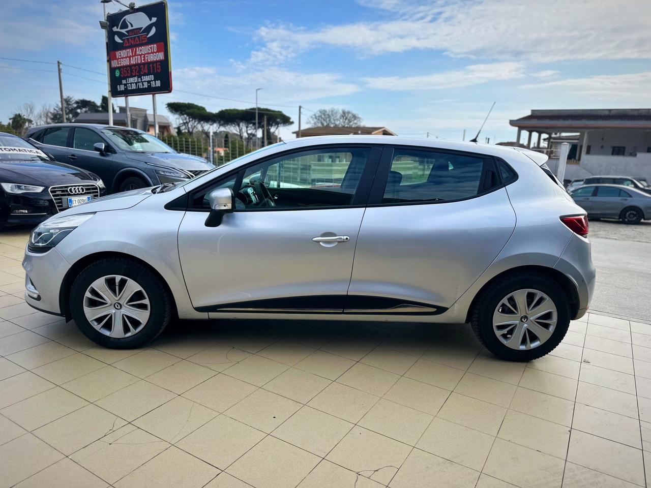 Renault Clio TCe 12V 90 CV 5 porte Life Garanzia 24 Mesi