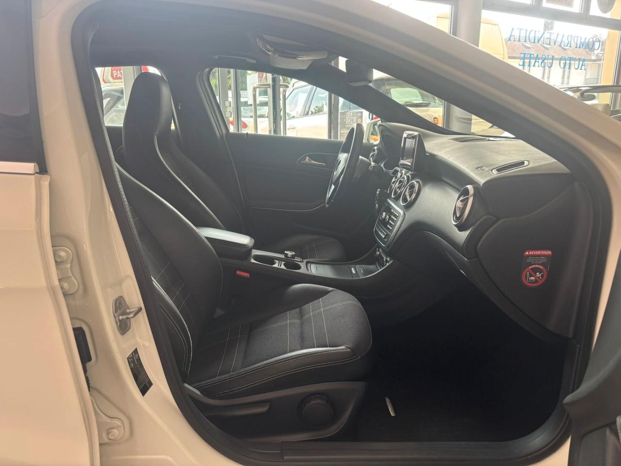 Mercedes-benz A 180 SPORT 2013 - 1.8 109 CV Automatic
