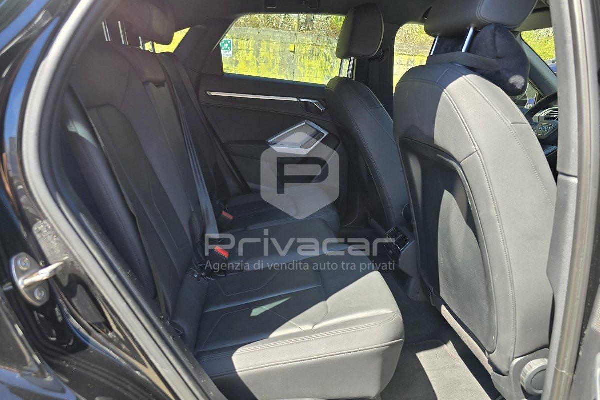 AUDI Q3 35 TDI quattro S line edition