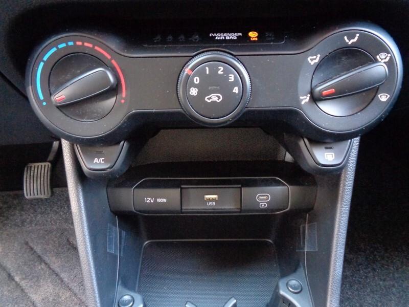 Kia Picanto 1.0 12V 5 porte Urban 6.400 KM 7 anni GARANZIA