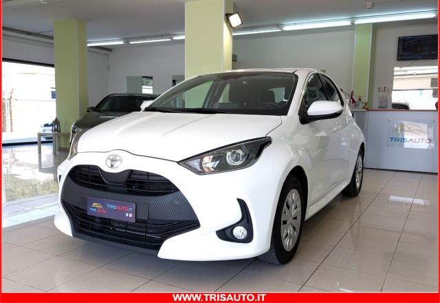 TOYOTA Yaris 1.0 Business 5p NEOPATENTATI IVATA (NAVI)