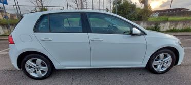 GOLF 7,5 CAMBIO AUTOMATICO DSG 1,5 METANO 130 CV NAVI TELEFONO SENSORI IMPECCABILE