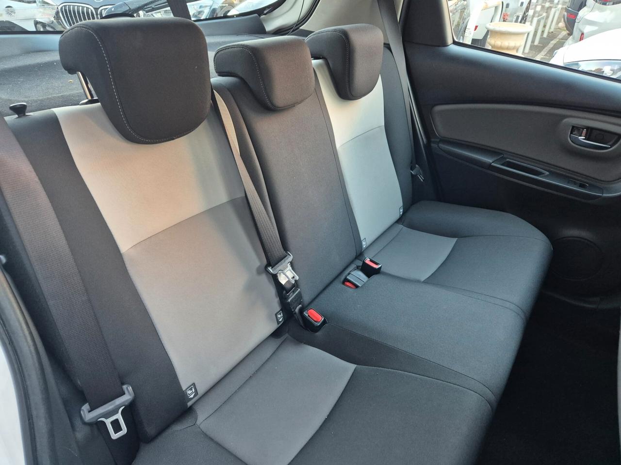 Toyota Yaris ACTIVE 1.0BENZINA 69CV