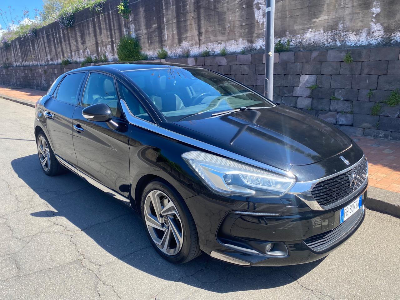 Ds DS5 DS 5 BlueHDi 180 S&S EAT6 Chic