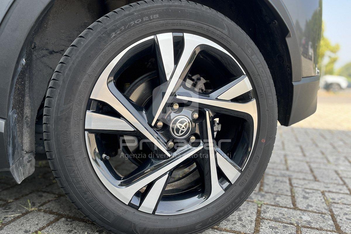 TOYOTA C-HR 1.8 Hybrid E-CVT Trend