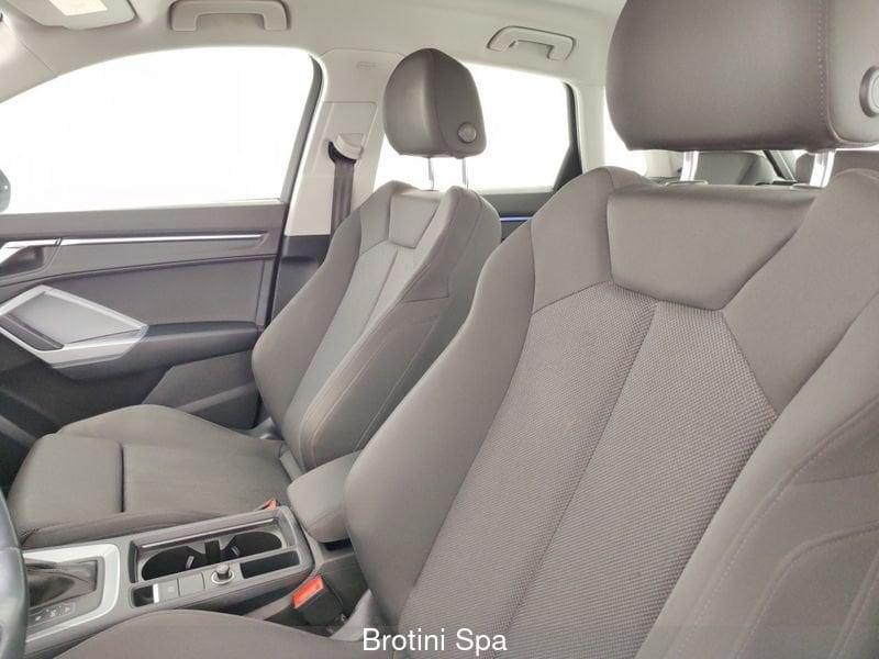 Audi Q3 45 TFSI e S tronic S Line Edition