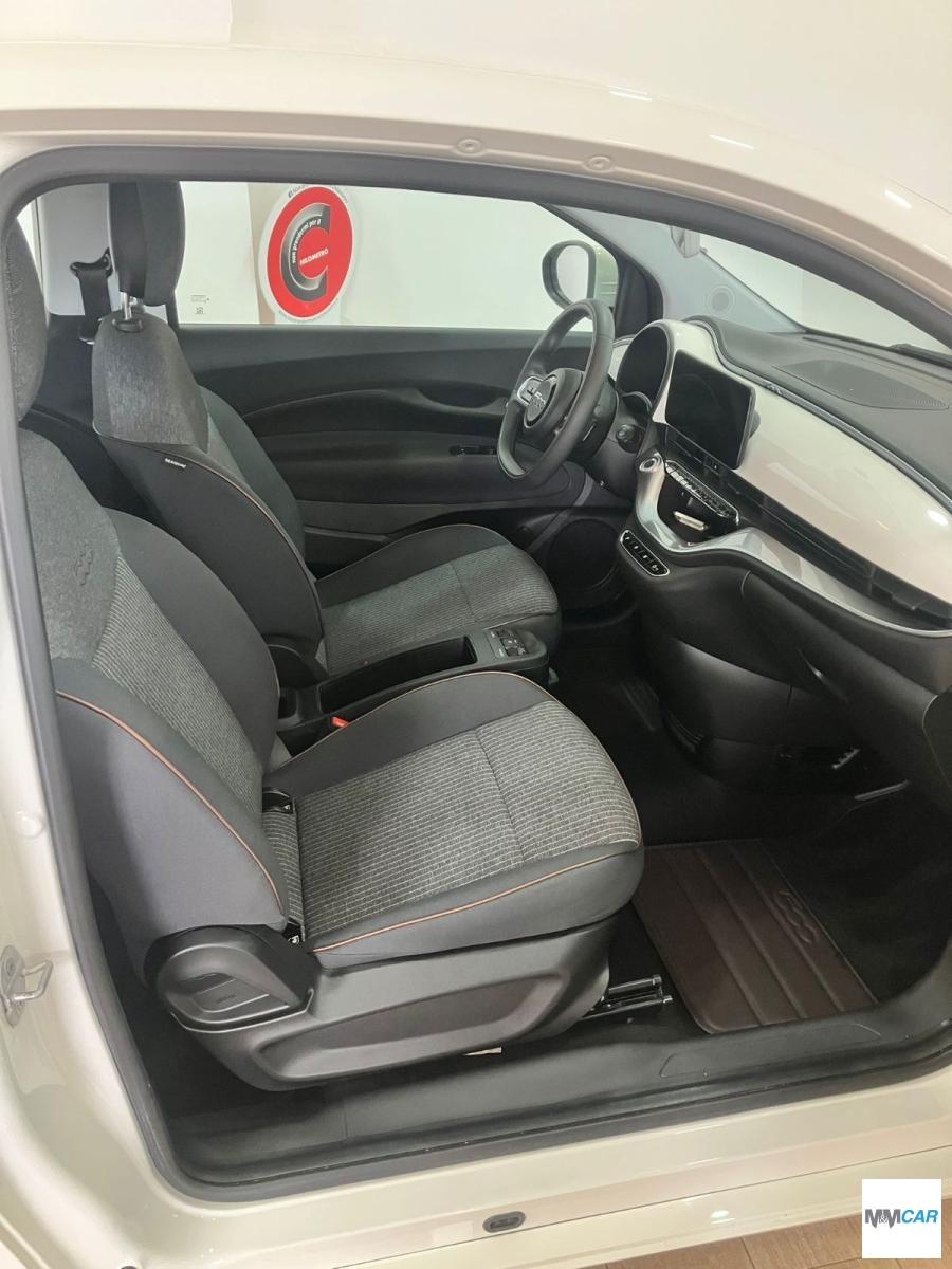 FIAT - 500 E - 500 Icon + Berlina