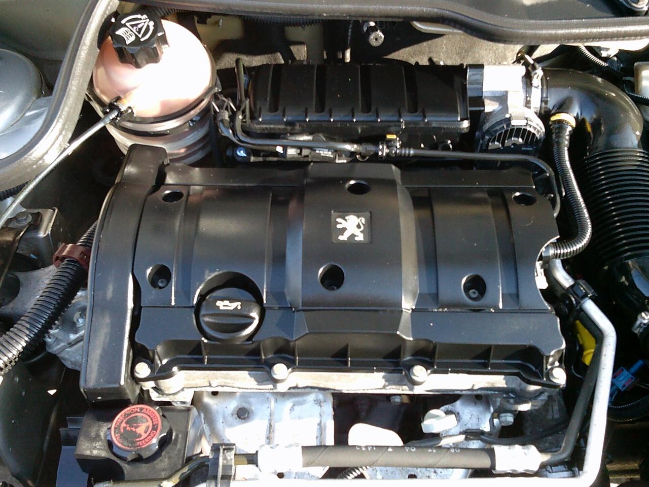 Peugeot 206 1.6 16V CC SOLO KM112000 FULL