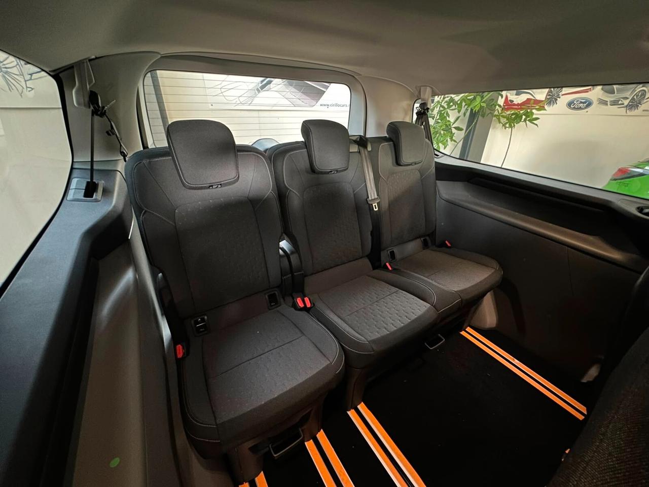 Ford Tourneo Custom Titanium KM0