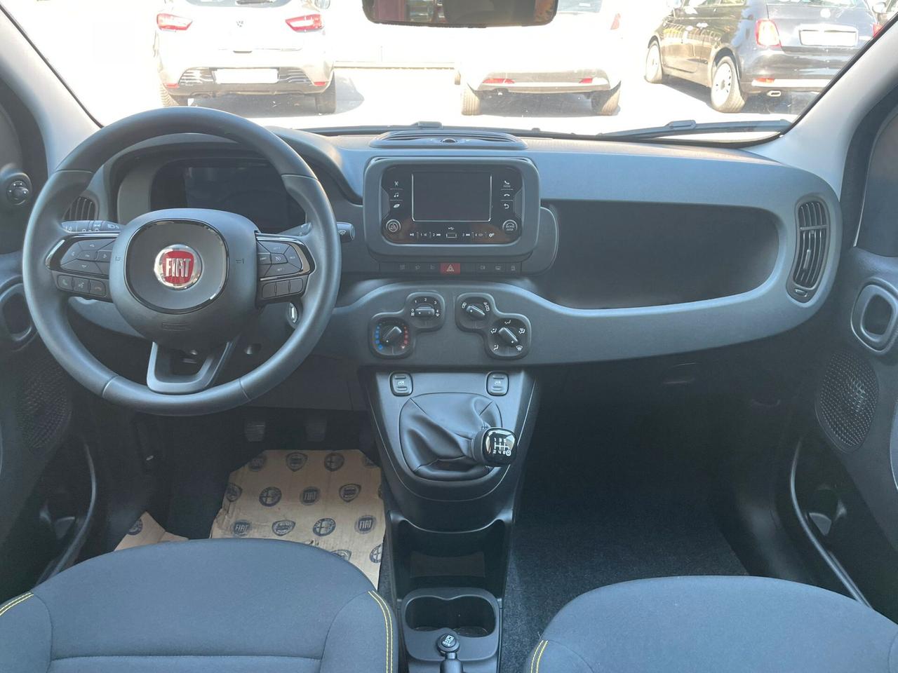 Fiat Panda 1.0 FireFly S&S Hybrid Pandina