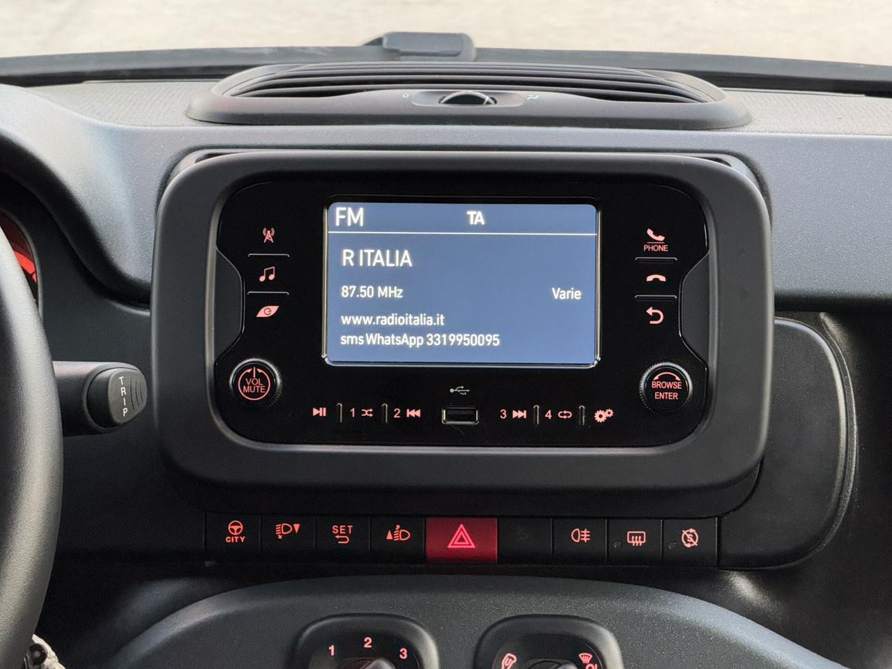 Fiat Panda 1.0 Firefly Hybrid S 70CV MY23