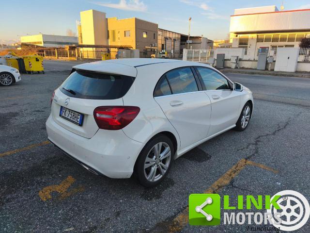 MERCEDES-BENZ A 200 d Automatic Premium