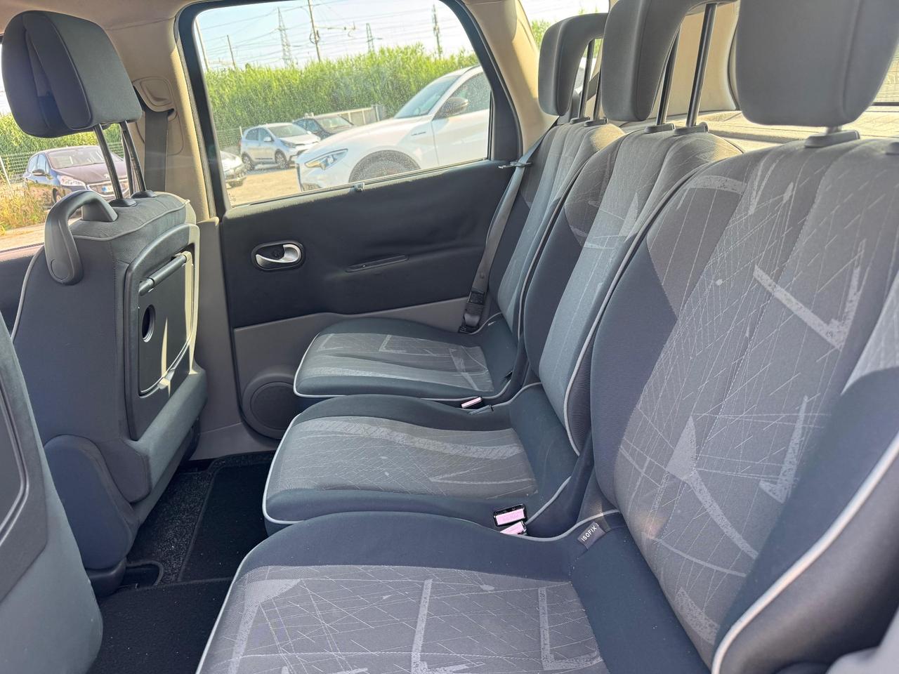 Renault Scénic 1.5 dCi 82 CV – 2004 – 127.000 km