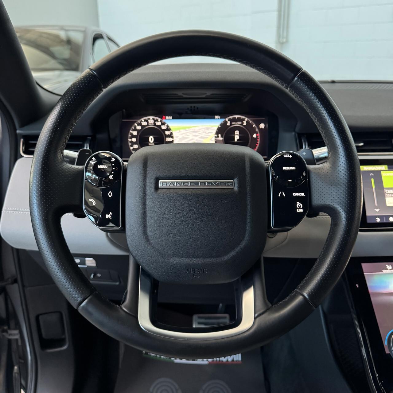 Land Rover Range Rover Evoque R-Dynamic SE mhev D150 2.0cc 150cv IVA Esposta