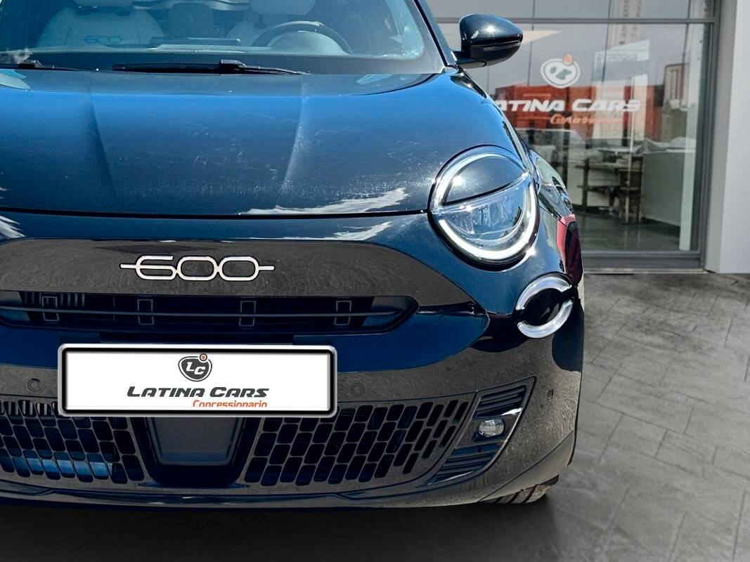 Fiat 600 1.2 hybrid La Prima 110cv AUTOMATICA E CARPLAY