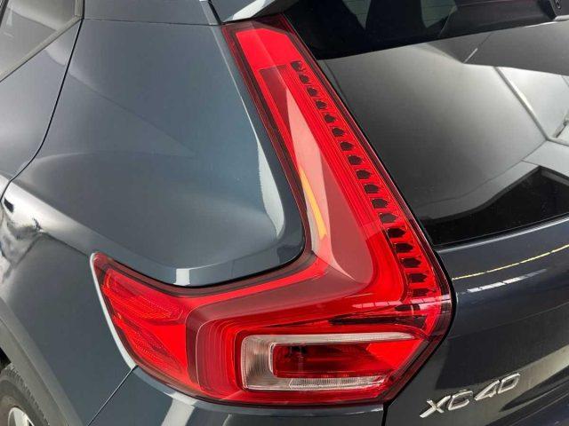 VOLVO XC40 T3 Geartronic Momentum