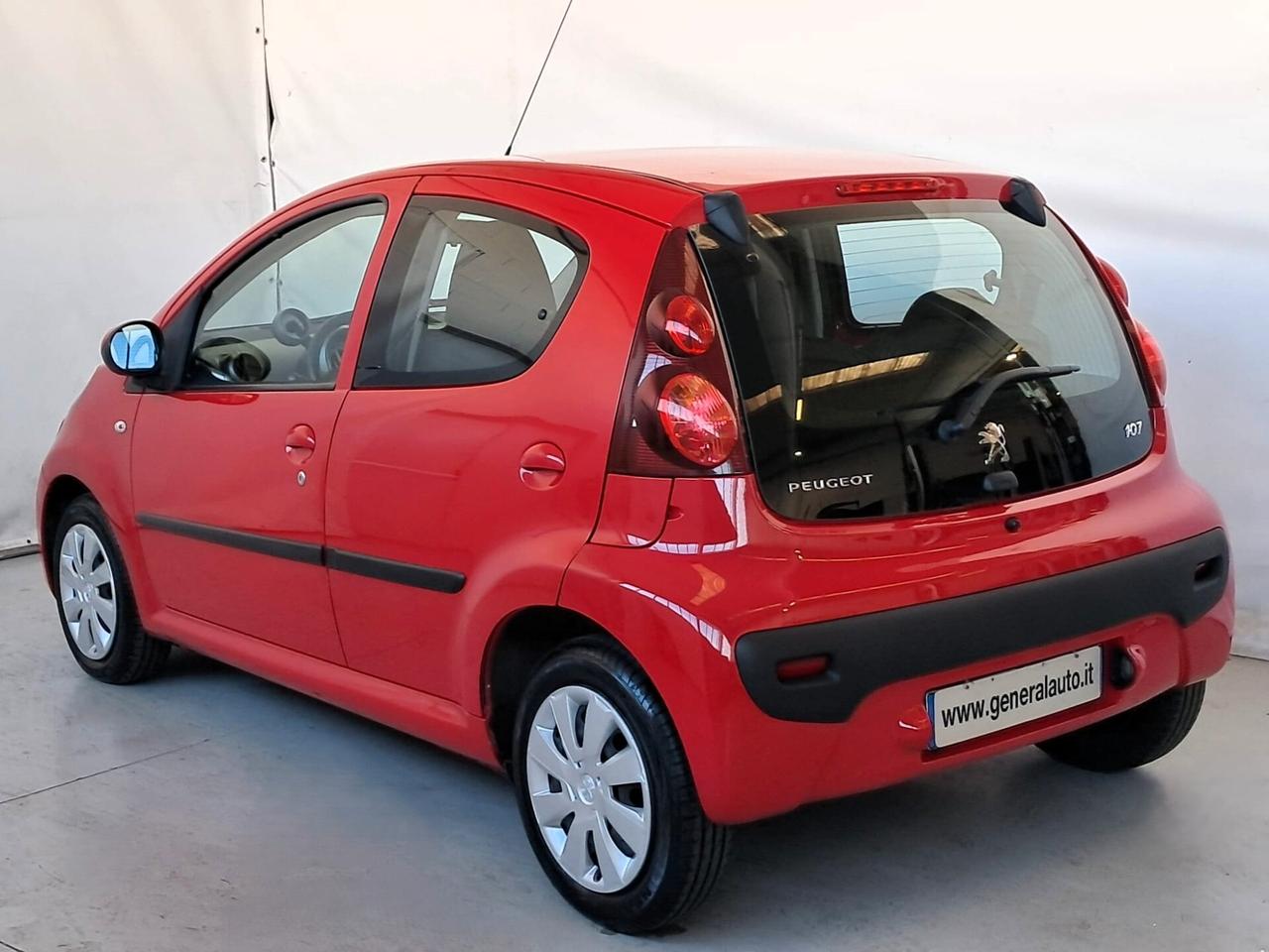 Peugeot 107 1.0 68CV 5p. Active