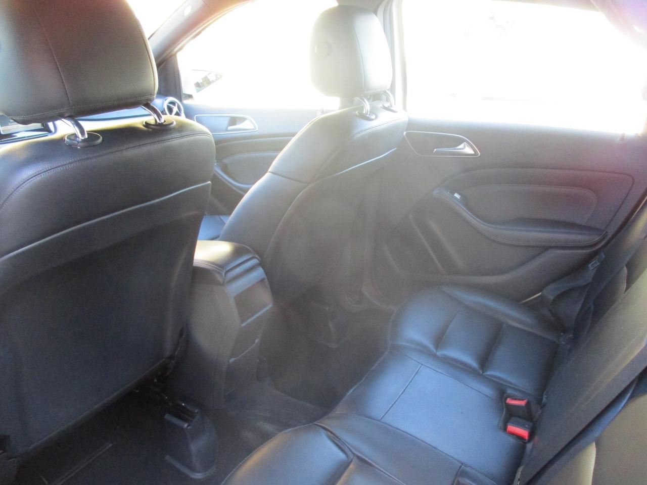 MERCEDES-BENZ B 180 CDI Premium