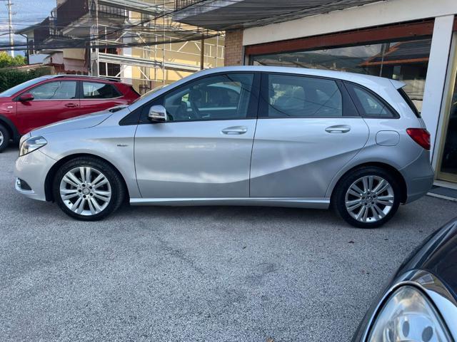 MERCEDES-BENZ B 180 TAGLIANDATA CASA MADRE Executive
