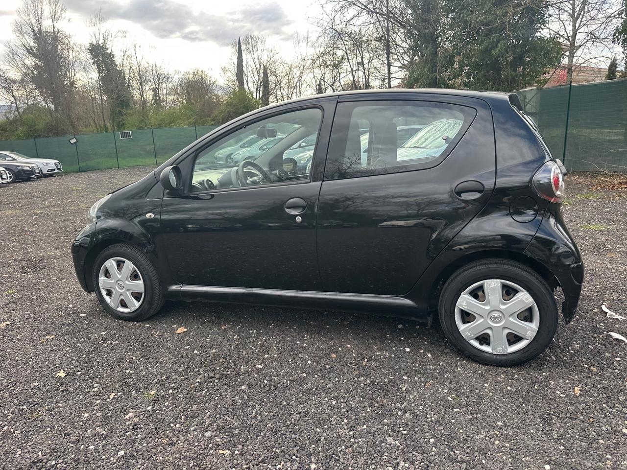 Toyota Aygo 1.0