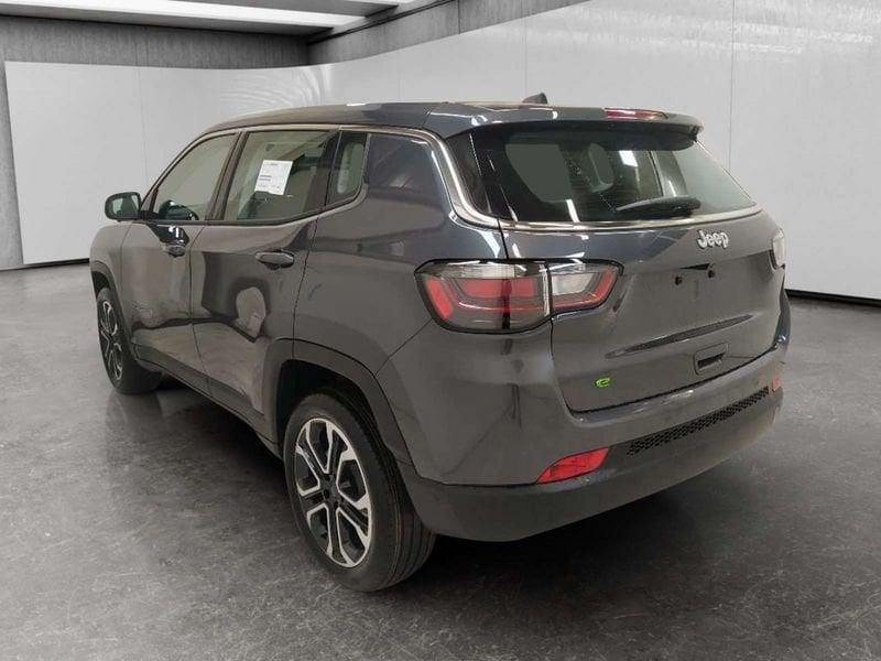 Jeep Compass 1.5 turbo t4 mhev Altitude 2wd 130cv dct