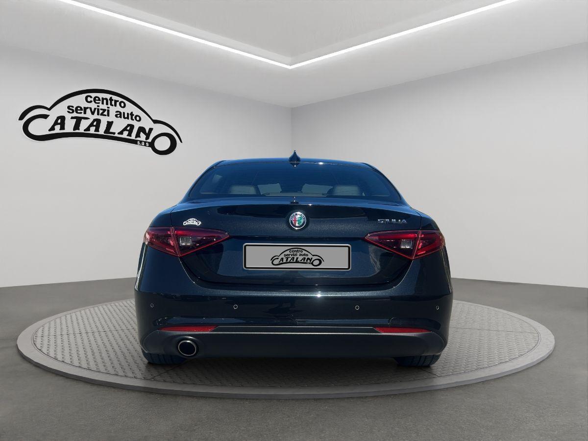 ALFA ROMEO - Giulia - 2.2 Turbodiesel 150 CV AT8 EXECUTIVE