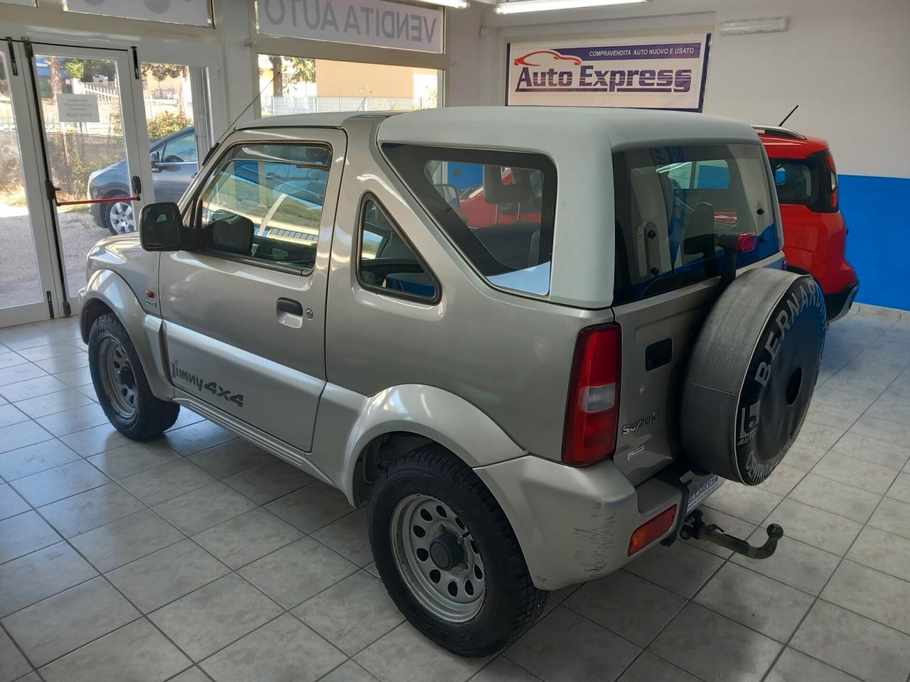 Suzuki Jimny 1.5 diesel cabrio anno 2005 km 230 mila