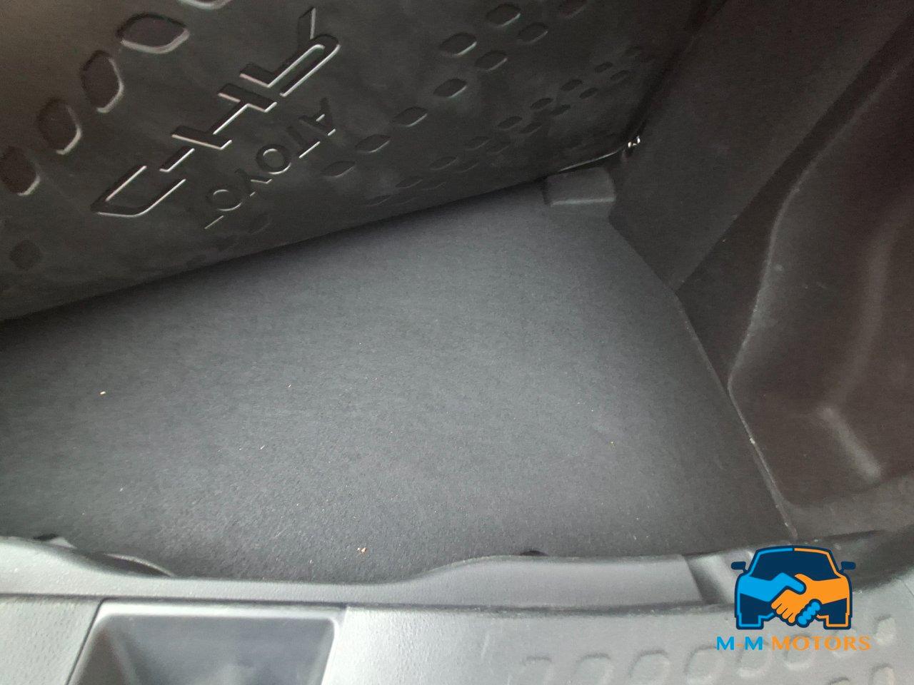 Toyota C-HR 5 Porte C-HR 1.8h Lounge 2wd e-cvt unico proprietario