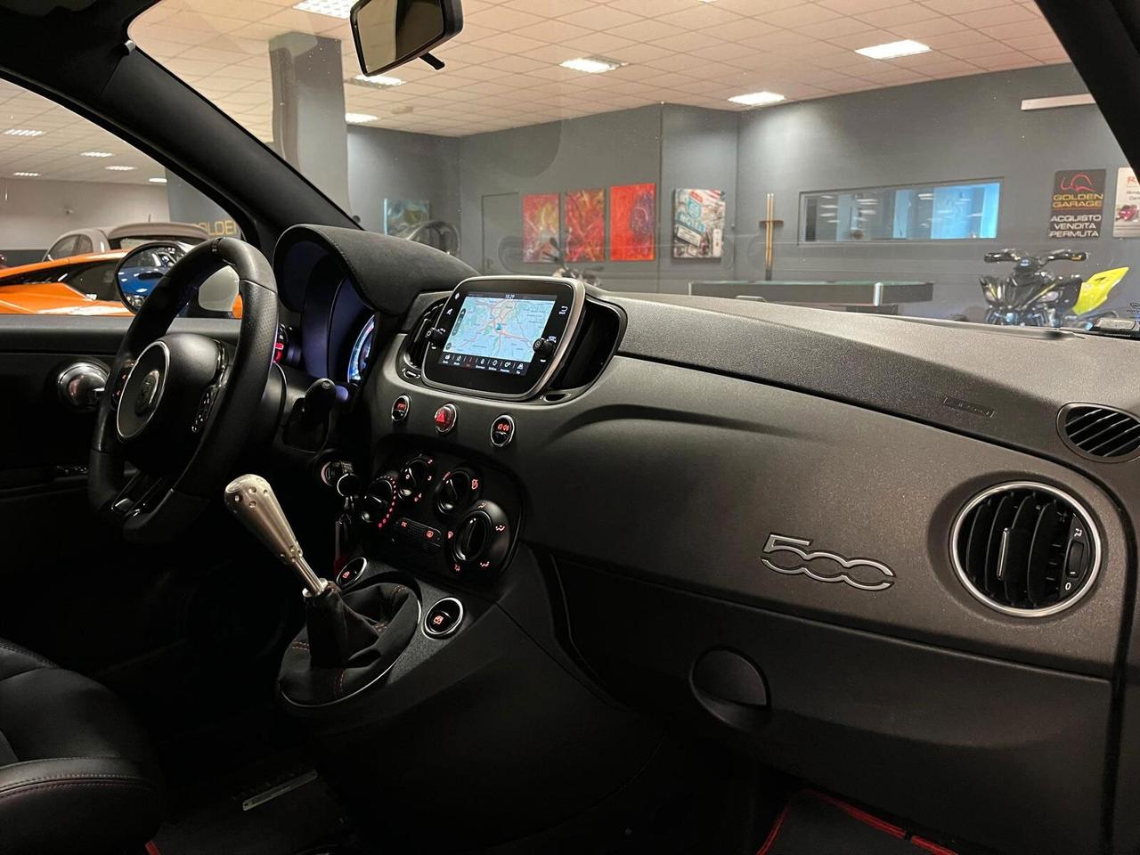 Abarth 595 1.4 Turbo T-Jet 180 CV Esseesse
