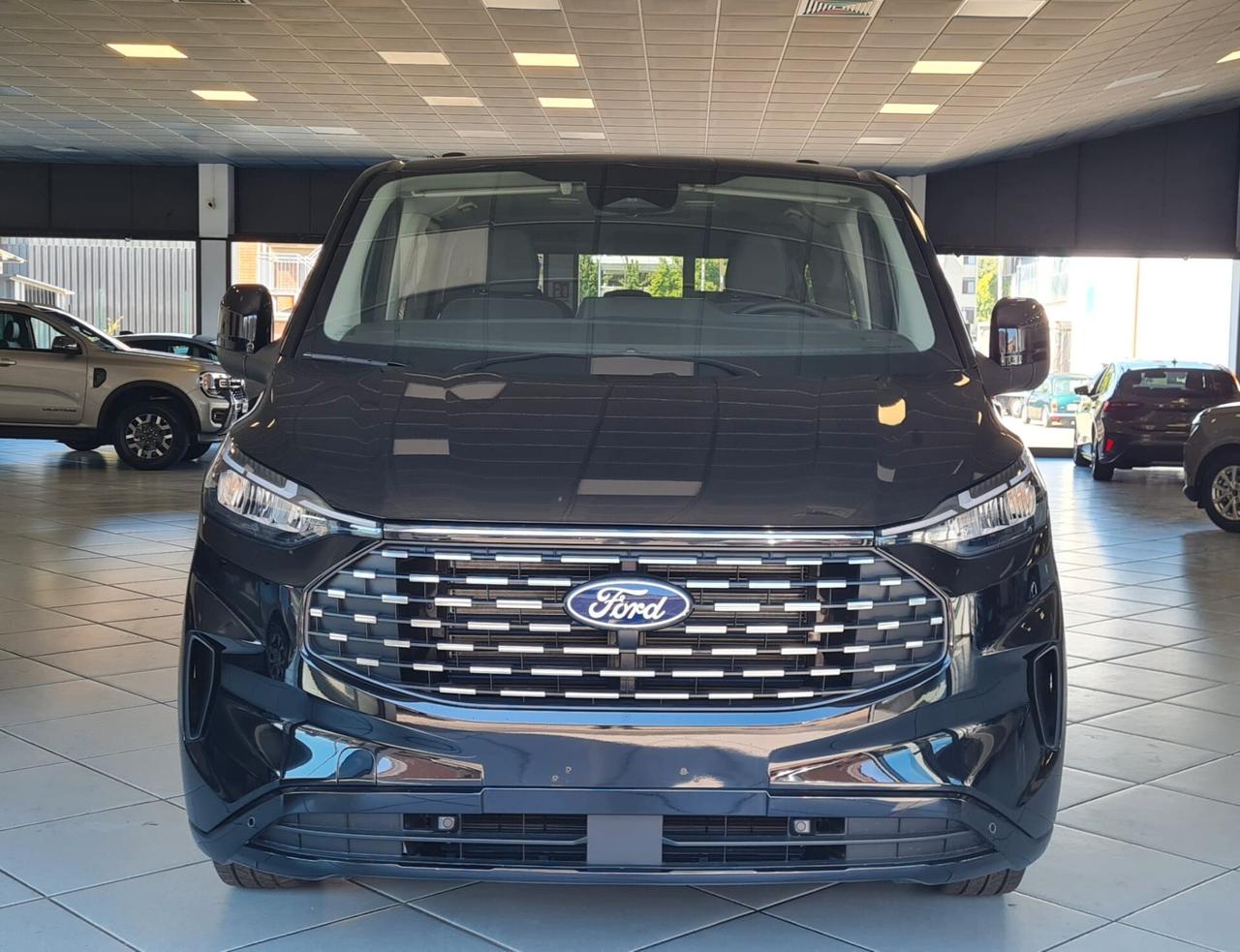 Ford Transit Custom 2.0 Ecoblue 136cv 8 posti