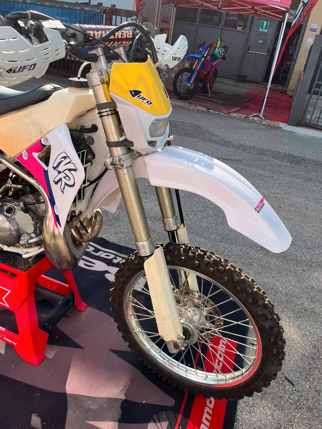 Yamaha WR 200 R 2t ( 4BF) modlelo 1999