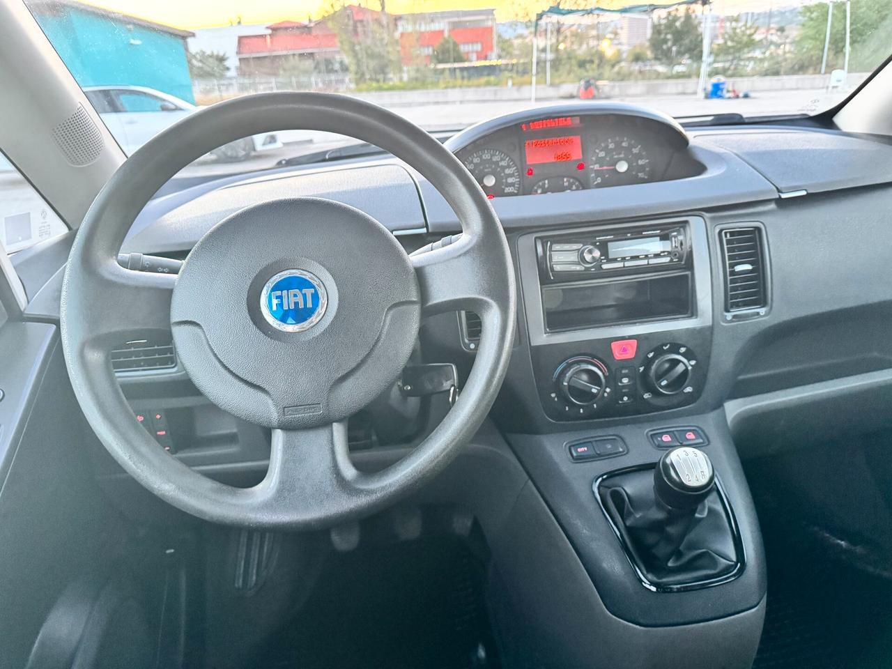 Fiat Idea 1.3 Multijet 16V Dynamic