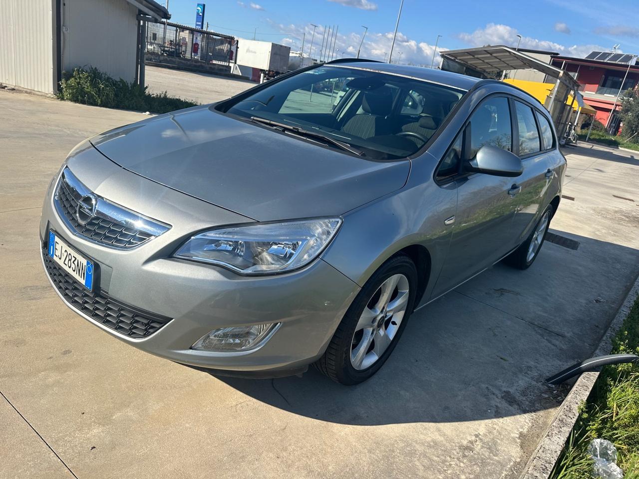 Opel Astra 1.7 CDTI 125CV