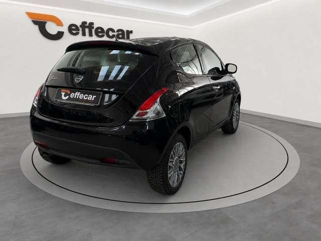 Lancia Ypsilon 1.2 69 CV 5 porte GPL