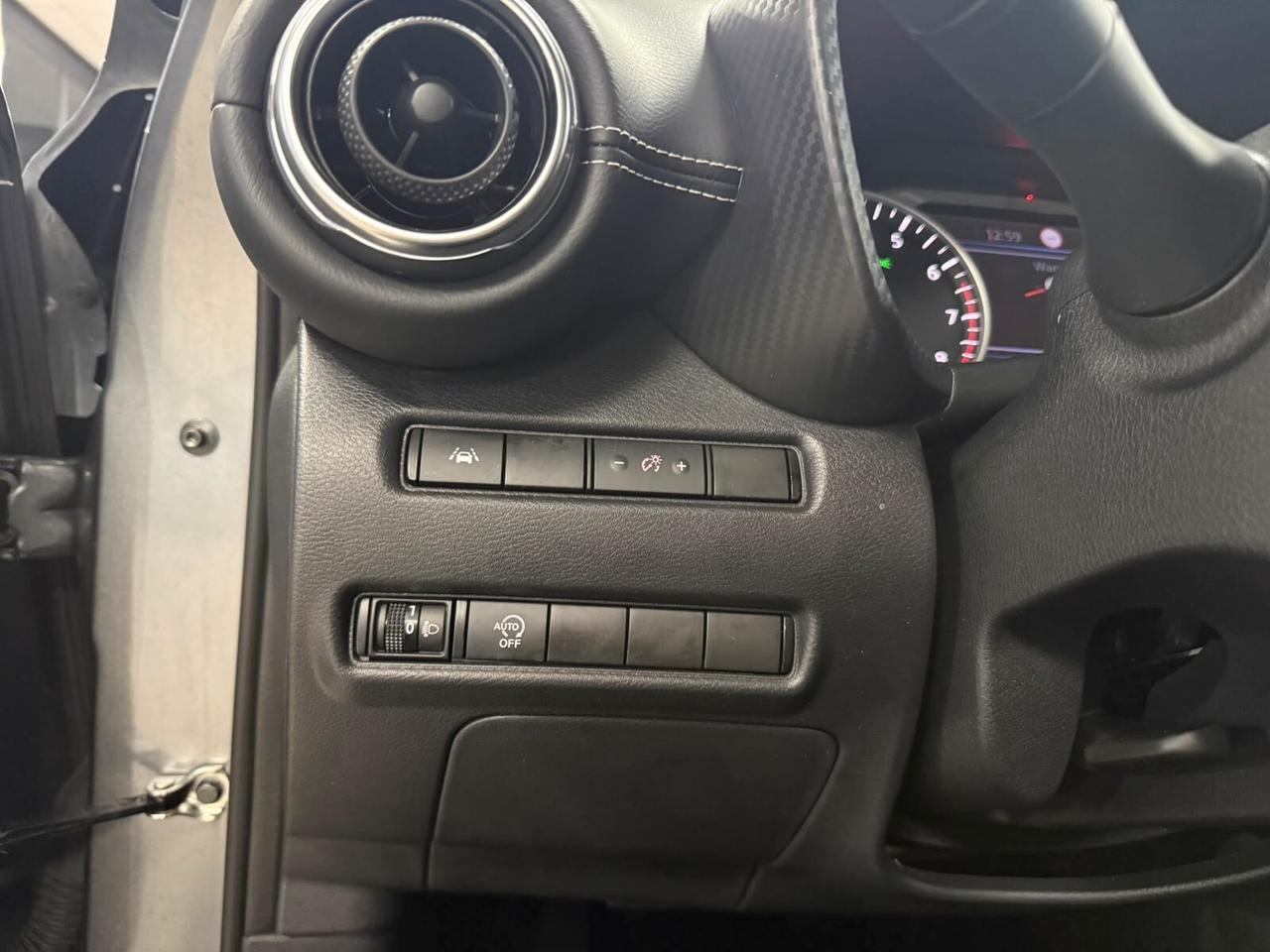 Nissan Juke 1.0 DIG-T 114 CV DCT N-Connecta