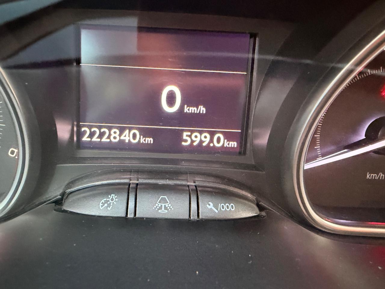 Peugeot 2008 1.6 e-HDi 92 CV Stop&Start Allure