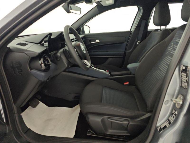 Alfa Romeo Junior 1.2 145 CV Hybrid eDCT6