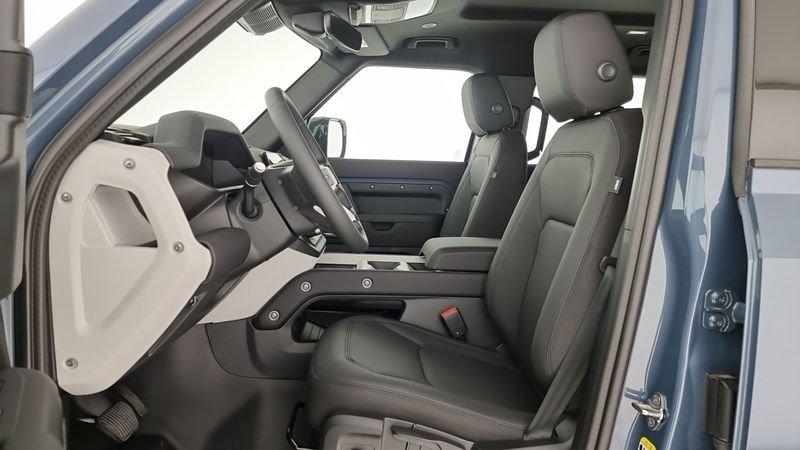 Land Rover Defender 110 3.0D I6 200 CV AWD Auto S