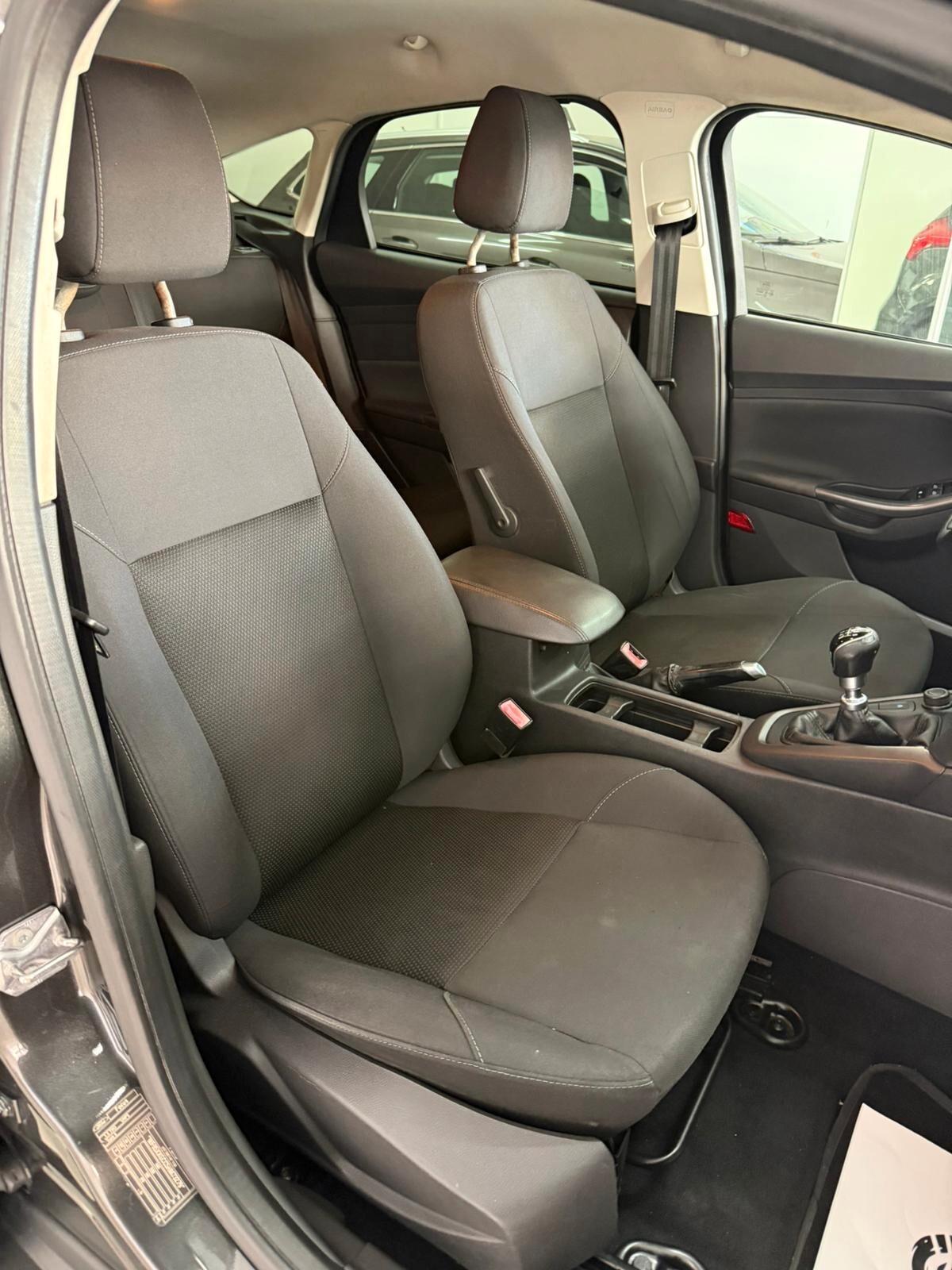 Ford Focus 1.5 TDCi 120 CV Start&Stop Powershift Titanium