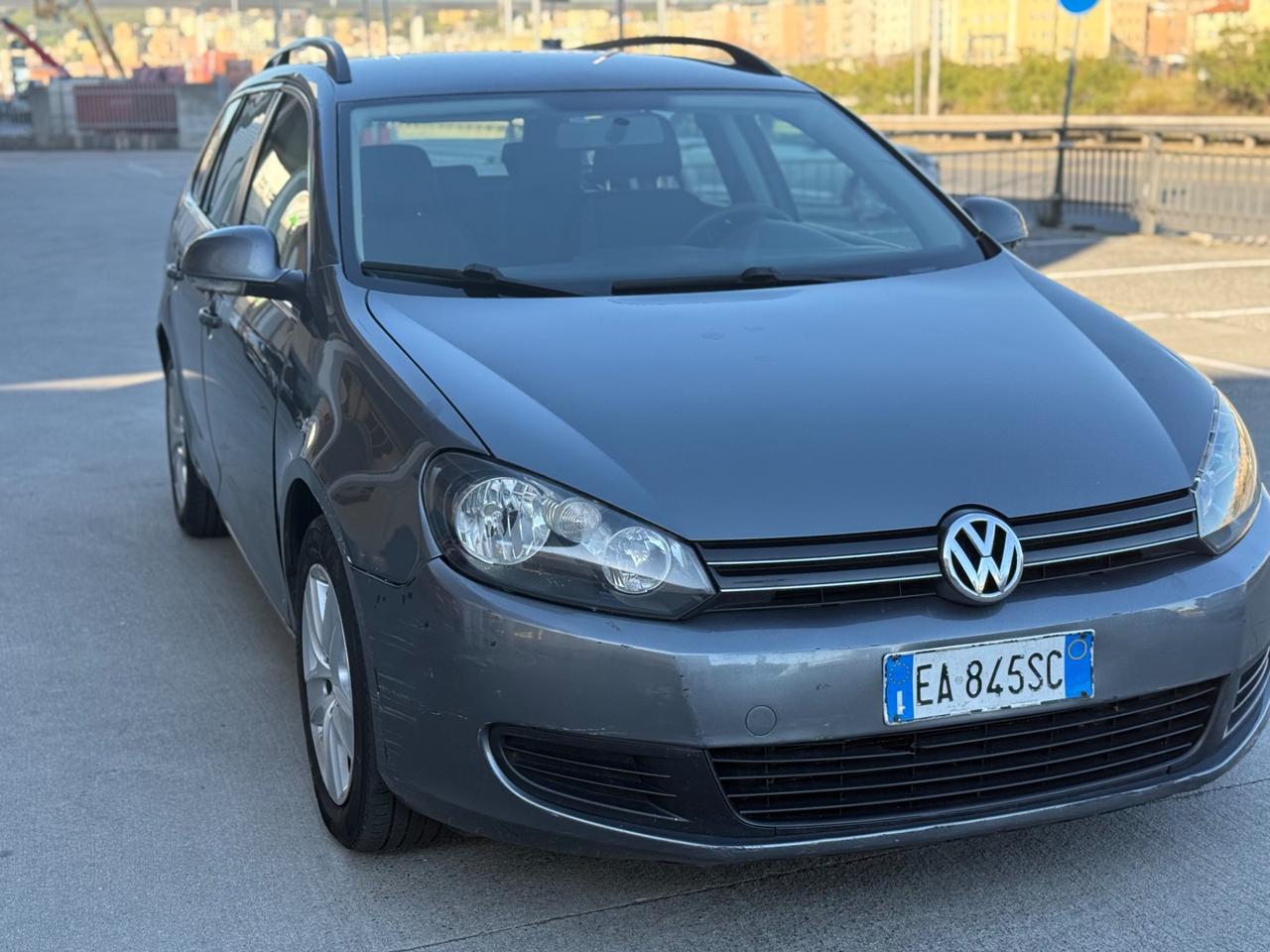 Volkswagen Golf Variant 1.6 TDI DPF Comf. BlueMotion Tech.