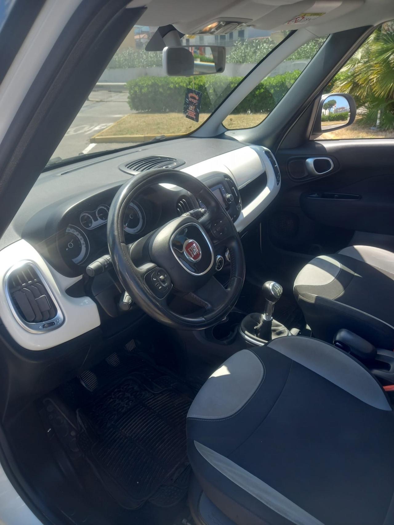 Fiat 500 L 2015