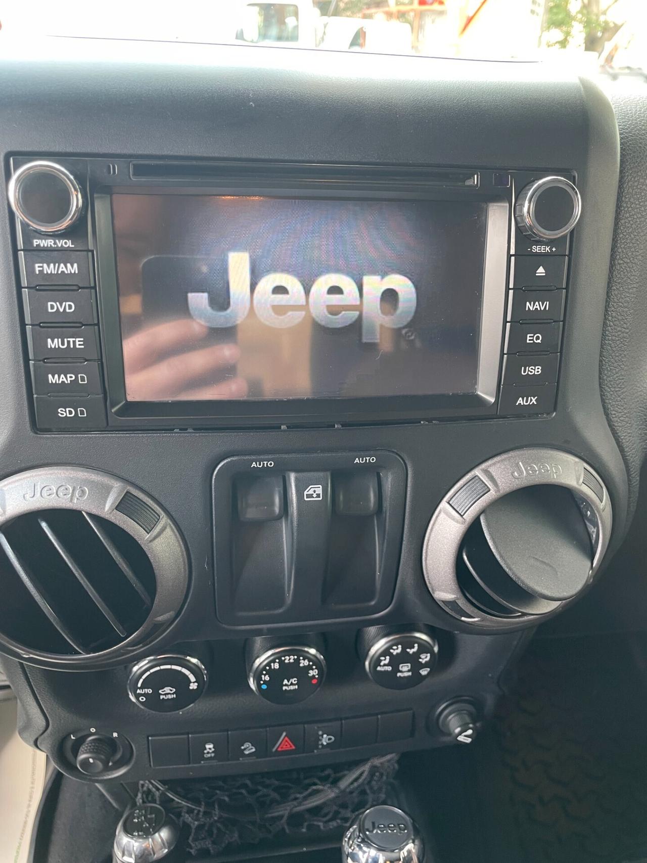 Jeep Wrangler 2.8 CRD Automatica