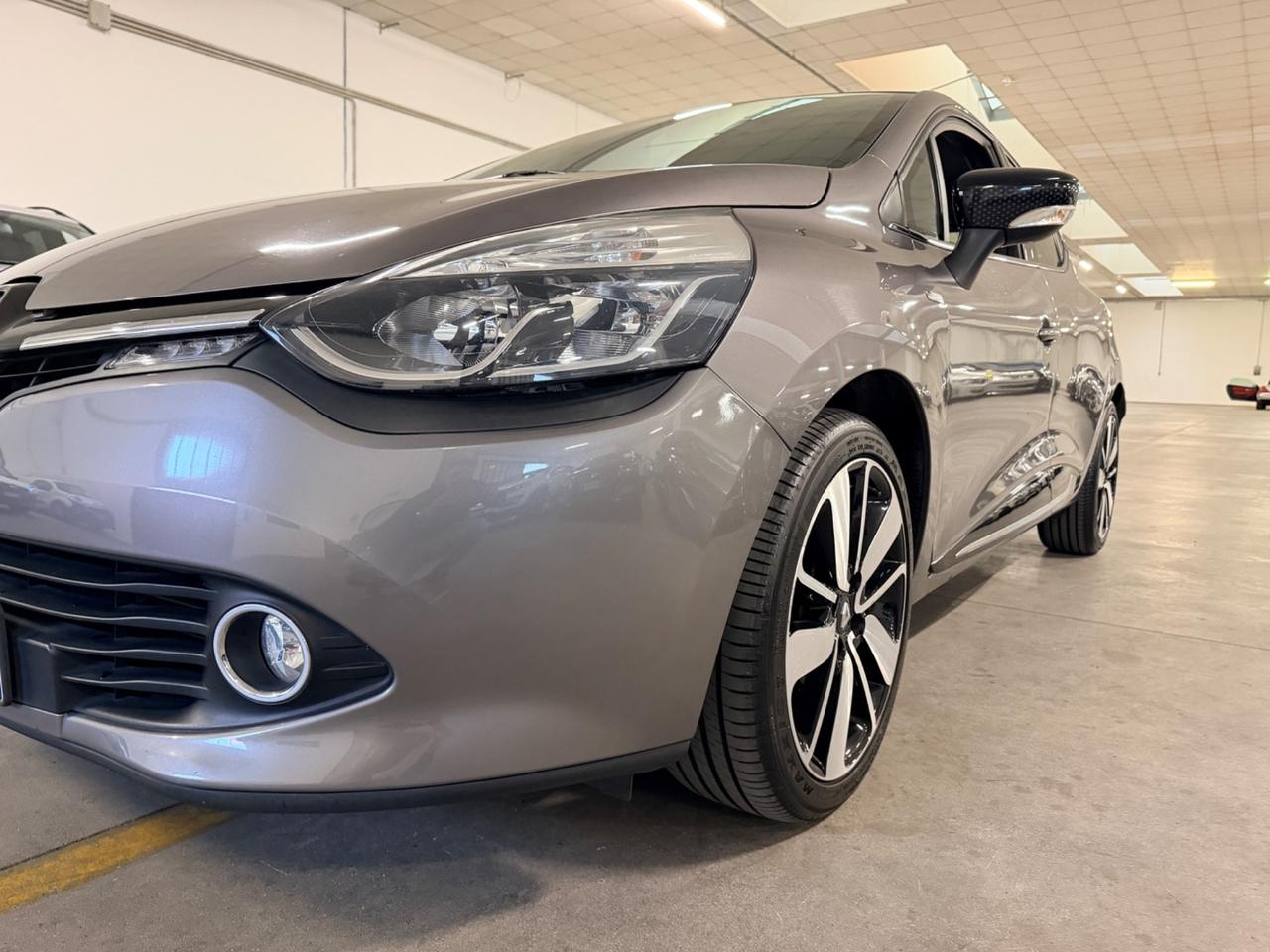 Renault Clio TCe 12V 90CV Start&Stop 5 porte Energy Intens