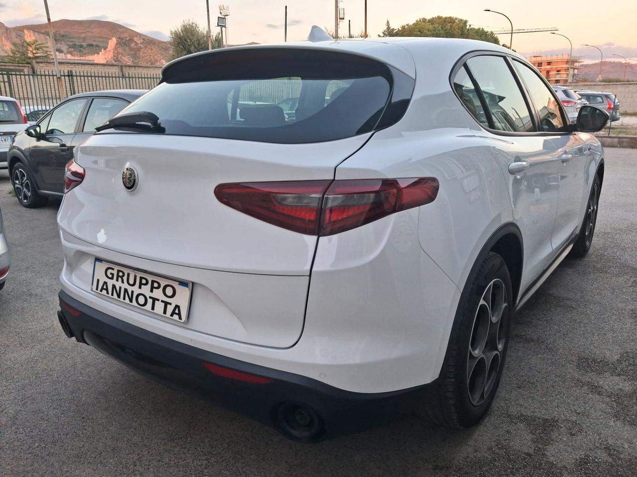Alfa Romeo Stelvio 2.2 Turbodiesel 190 CV AT8 RWD Sprint GARANZIA 12 MESI CON CERTIFICATO DI CONFORMITA LEGGI D