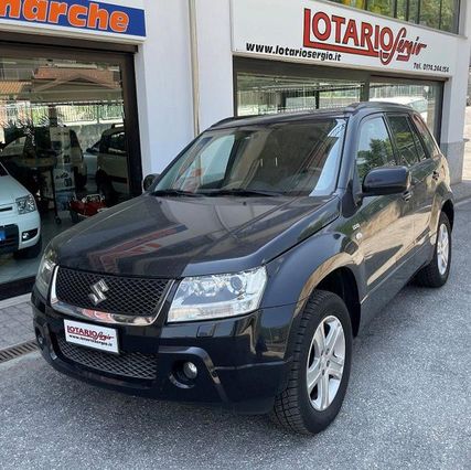 SUZUKI Grand Vitara II SUV 1.9 DDiS Executive 4x4