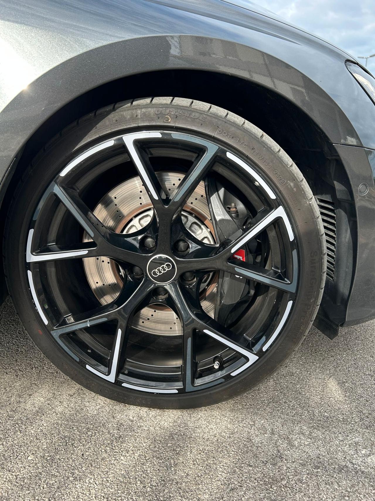 Audi rs3